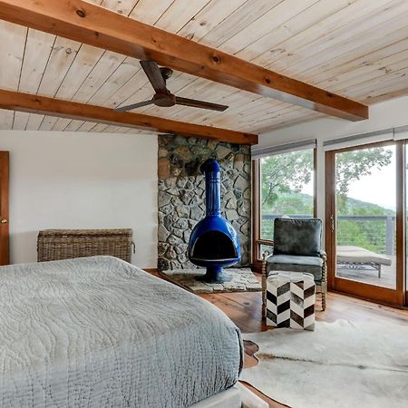 Falken Haus - Relax In Seclusion With Panoramic Lake Views Jasper Exterior foto