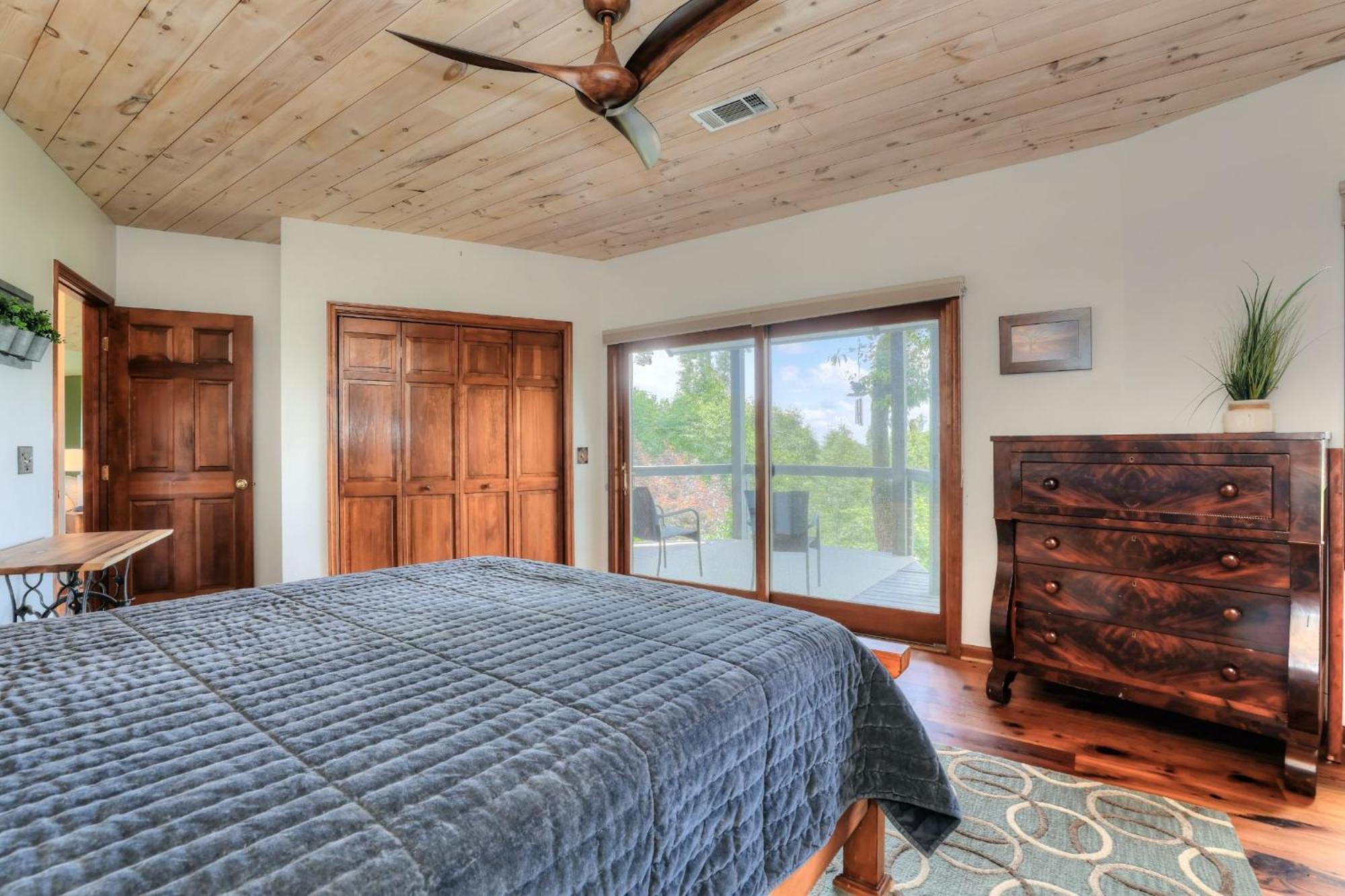 Falken Haus - Relax In Seclusion With Panoramic Lake Views Jasper Exterior foto